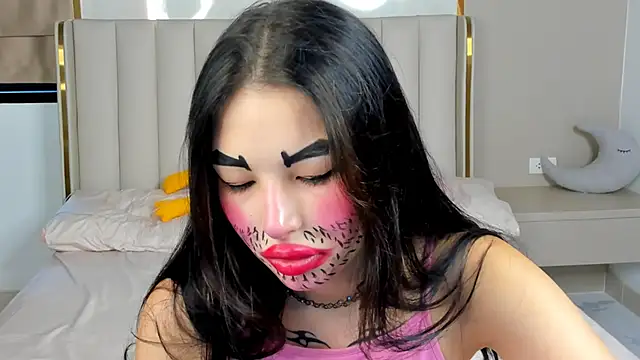 Snapshot of ElizabethParkk chatting on November 27, 2025, 12:11 am ElizabethParkk online show from November 27, 2025, 12:11 am