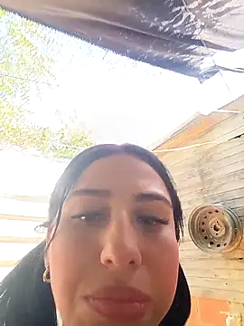 Snapshot of Katalella_Hott chatting on September 15, 2025, 2:28 pm Katalella Hott online show from September 15, 2025, 2:28 pm