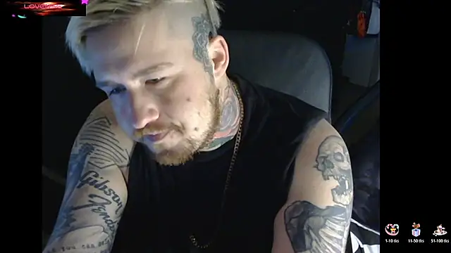 Snapshot of ThatAltGuy chatting on October 20, 2025, 10:16 am ThatAltGuy online show from October 20, 2025, 10:16 am