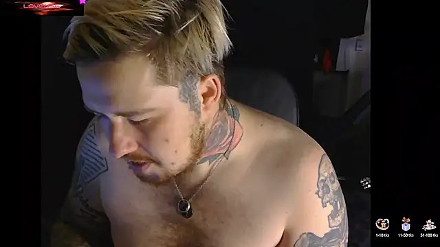 Snapshot of ThatAltGuy chatting on October 16, 2025, 8:44 am ThatAltGuy online show from October 16, 2025, 8:44 am