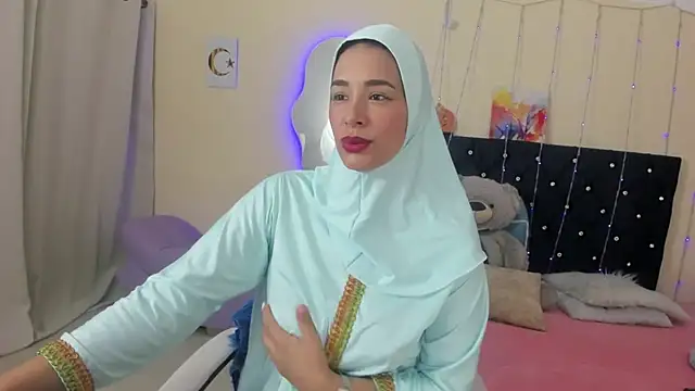 ShanaJamil online show from March 16, 2026, 1:13 am