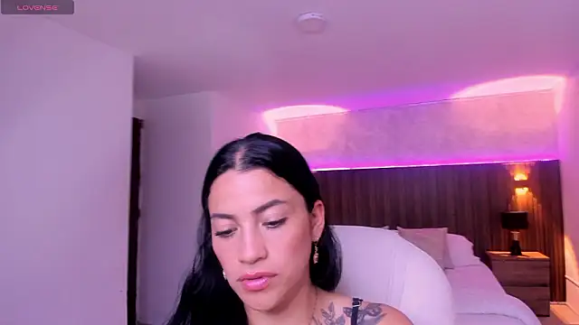 Megann Williamss online show from March 10, 2026, 7:29 pm