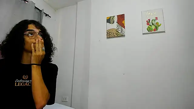 EthanBlackwoodd online show from February 4, 2026, 8:37 pm