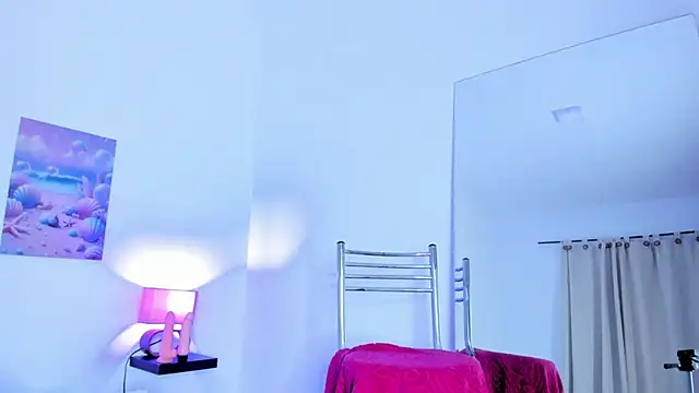 Snapshot of saray_rivas18 chatting on October 29, 2025, 11:20 am saray rivas18 online show from October 29, 2025, 11:20 am