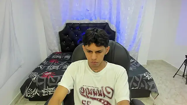 Axeel Boy online show from October 23, 2025, 11:53 am