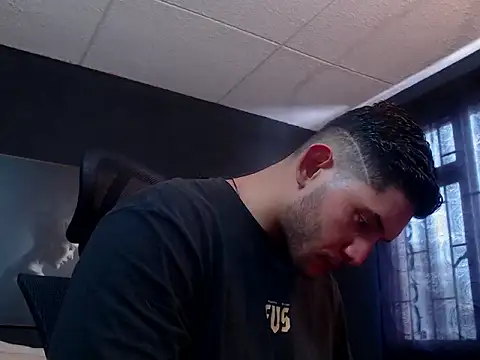 RichardMilleer online show from November 19, 2025, 2:06 pm