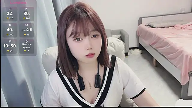 Snapshot of Lucky_Cici chatting on September 19, 2025, 1:48 pm Lucky Cici online show from September 19, 2025, 1:48 pm