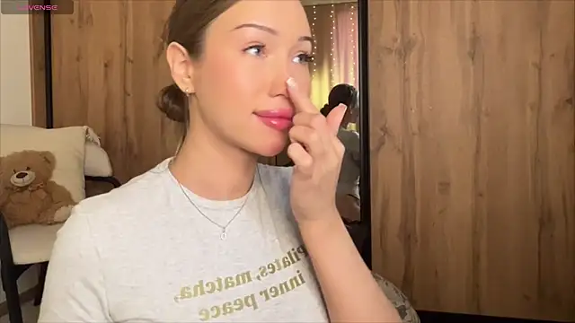Snapshot of Amelia_Ray_ chatting on June 4, 2026, 9:36 am Amelia Ray online show from June 4, 2026, 9:36 am