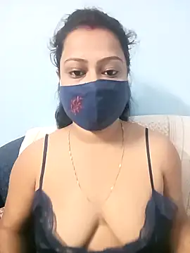 Snapshot of Deliciouskimi chatting on November 19, 2025, 6:30 pm Deliciouskimi online show from November 19, 2025, 6:30 pm