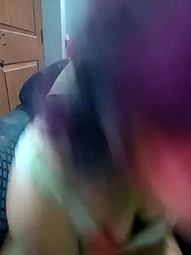 Deliciouskimi online show from March 4, 2026, 9:39 am