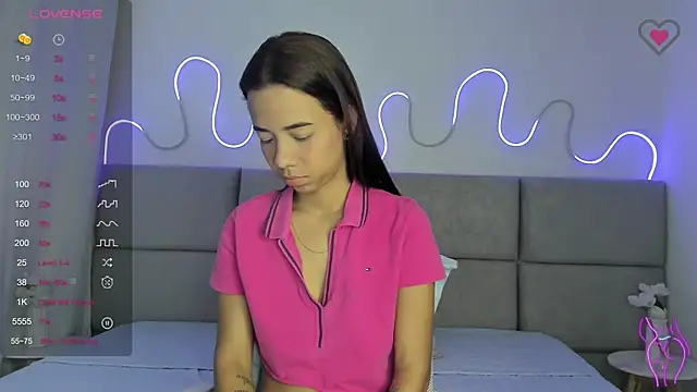 Anntonellaa online show from November 7, 2025, 12:21 pm