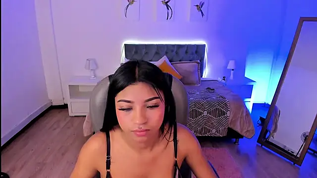 Snapshot of Sofia_collen_ chatting on October 30, 2025, 7:55 pm Sofia collen online show from October 30, 2025, 7:55 pm