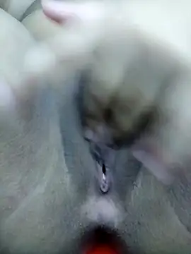 Snapshot of Geraldine_xxx chatting on October 1, 2025, 7:18 pm Geraldine xxx online show from October 1, 2025, 7:18 pm