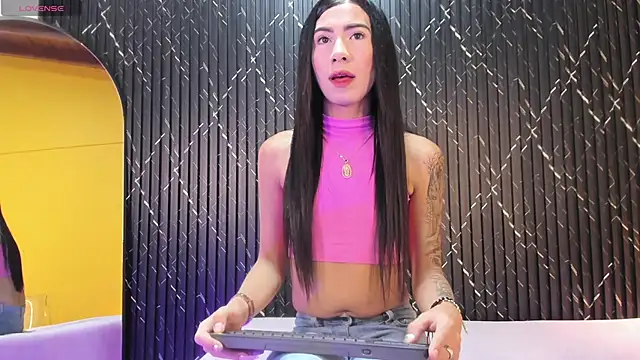 Snapshot of Miss_Ariaa chatting on September 25, 2025, 12:00 pm Miss Ariaa online show from September 25, 2025, 12:00 pm