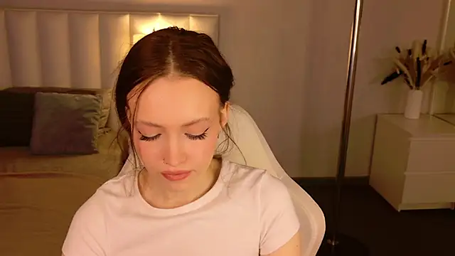 Snapshot of SallyPinkman chatting on February 5, 2026, 9:05 am SallyPinkman online show from February 5, 2026, 9:05 am