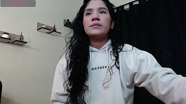 Lyria Diamond online show from March 1, 2026, 7:47 pm