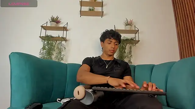 Jaycob Black1 online show from October 27, 2025, 7:59 pm