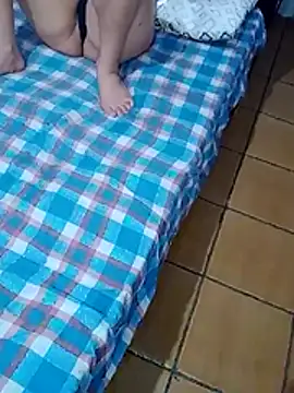 Snapshot of Cachorrinha2025 chatting on November 29, 2025, 4:12 am Cachorrinha2025 online show from November 29, 2025, 4:12 am