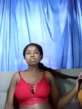 Snapshot of Nataly71 chatting on November 13, 2025, 10:35 pm Nataly71 online show from November 13, 2025, 10:35 pm