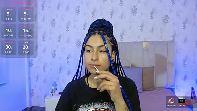 DAKOTA TAY1 online show from October 4, 2025, 11:34 am