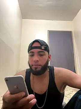 LeoPR00 online show from September 28, 2025, 12:56 pm