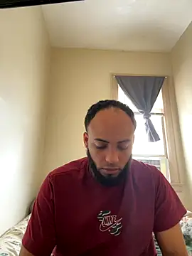 LeoPR00 online show from September 24, 2025, 2:56 pm