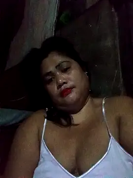 Snapshot of slutty_pinay12 chatting on December 15, 2025, 8:25 pm slutty pinay12 online show from December 15, 2025, 8:25 pm