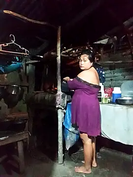 Snapshot of slutty_pinay12 chatting on November 15, 2025, 6:34 pm slutty pinay12 online show from November 15, 2025, 6:34 pm