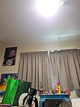 Trixtbang online show from November 3, 2025, 10:57 pm