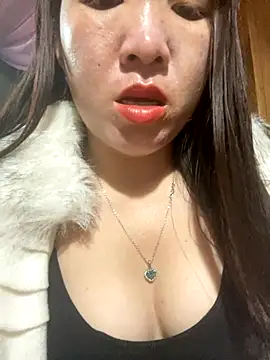 Snapshot of Luna-ass chatting on December 2, 2025, 1:06 am Luna-ass online show from December 2, 2025, 1:06 am