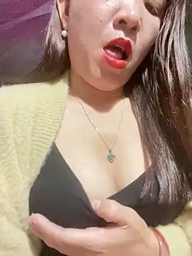 Snapshot of Luna-ass chatting on December 16, 2025, 12:09 pm Luna-ass online show from December 16, 2025, 12:09 pm