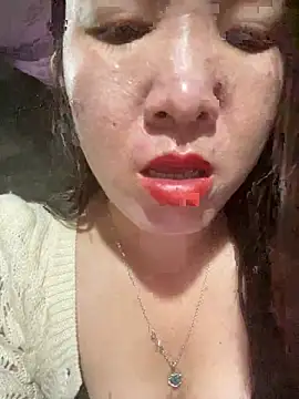 Snapshot of Luna-ass chatting on November 21, 2025, 12:20 am Luna-ass online show from November 21, 2025, 12:20 am