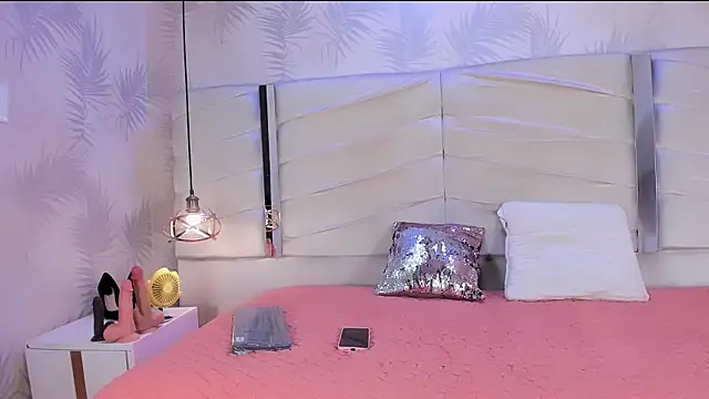 Snapshot of CleoDemon chatting on November 5, 2025, 5:21 am CleoDemon online show from November 5, 2025, 5:21 am