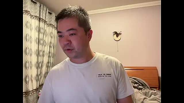 Mr Dog online show from September 27, 2025, 1:06 pm