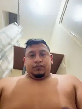 dannybs05 online show from November 28, 2025, 4:23 am