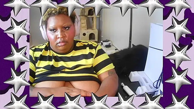 MoniqueStarr online show from October 7, 2025, 3:29 am