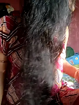 Snapshot of soni2005 chatting on February 26, 2026, 2:33 am soni2005 online show from February 26, 2026, 2:33 am