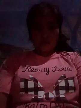 Snapshot of Luyen004 chatting on September 19, 2025, 12:36 am Luyen004 online show from September 19, 2025, 12:36 am