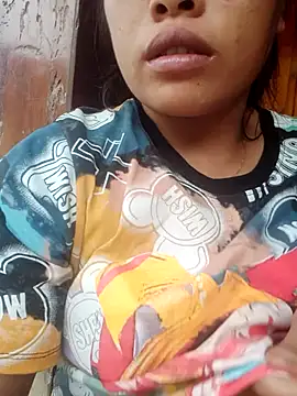 Snapshot of Luyen004 chatting on September 24, 2025, 1:02 am Luyen004 online show from September 24, 2025, 1:02 am