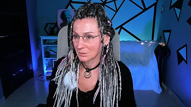 UmaSpace online show from September 25, 2025, 2:01 pm