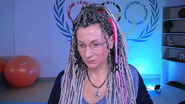 UmaSpace online show from September 29, 2025, 1:17 pm