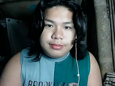 Snapshot of Huntrix2025 chatting on April 20, 2026, 9:27 pm Huntrix2025 online show from April 20, 2026, 9:27 pm