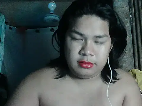 Snapshot of Huntrix2025 chatting on April 19, 2026, 1:45 pm Huntrix2025 online show from April 19, 2026, 1:45 pm
