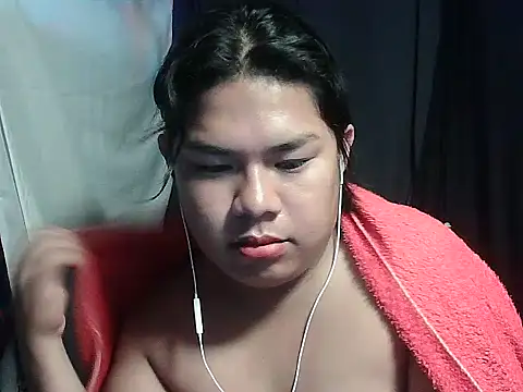 Snapshot of Huntrix2025 chatting on April 2, 2026, 1:46 am Huntrix2025 online show from April 2, 2026, 1:46 am