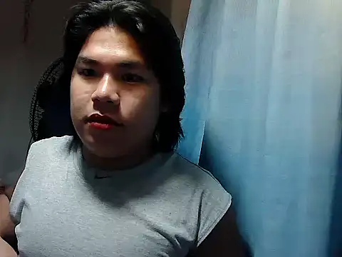 Huntrix2025 online show from November 18, 2025, 8:56 pm