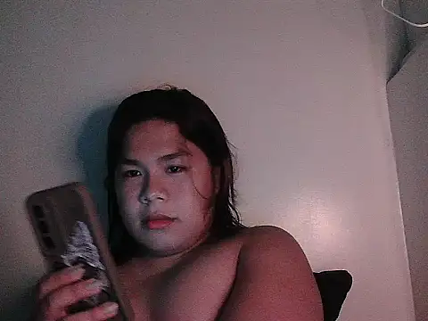 Snapshot of Huntrix2025 chatting on May 16, 2026, 1:43 pm Huntrix2025 online show from May 16, 2026, 1:43 pm