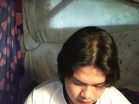 Huntrix2025 online show from October 28, 2025, 11:14 pm