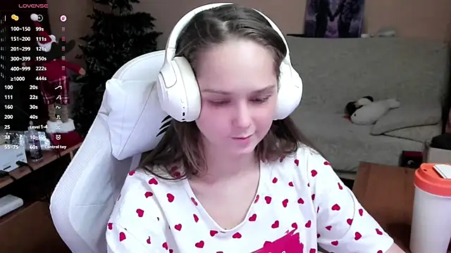 SharybbFace online show from December 1, 2025, 3:13 pm