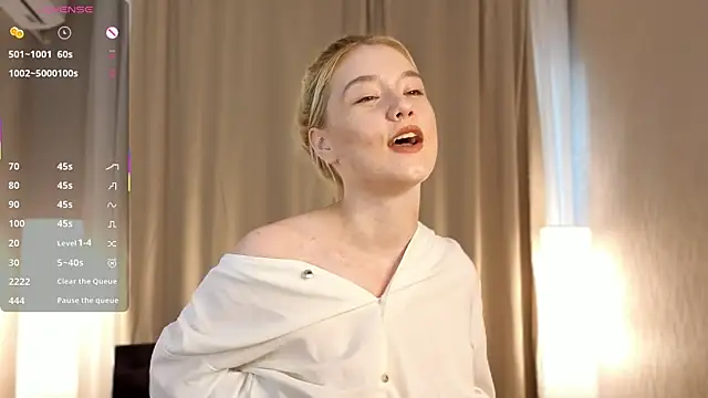 Flirty lee online show from October 2, 2025, 2:09 pm