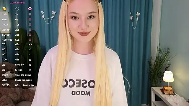 Flirty lee online show from September 13, 2025, 3:56 pm